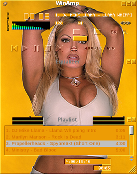 Trish Stratus Gelb